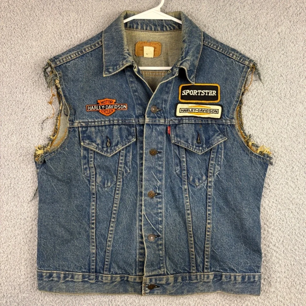 Vintage Levis Denim Vest Mens 44 Blue Harley Davidson Sportster Patches USA 80s